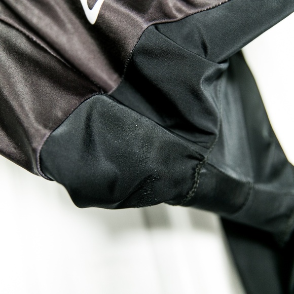 Rapha Team Sky Cycling Bib Shorts Kit - Picture 6 of 8